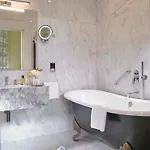 Actons Hotel
