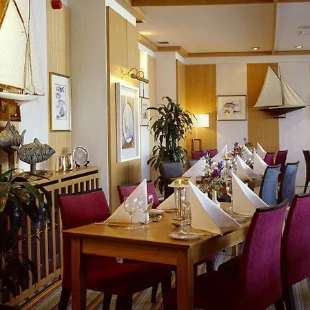 Hotel Actons 4*